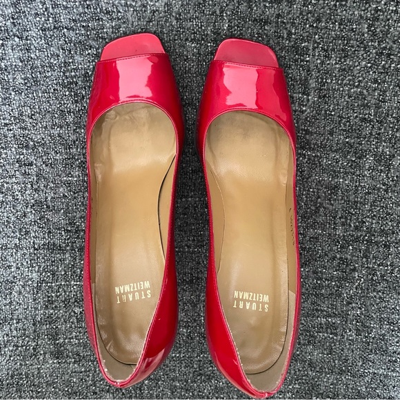 Stuart Weitzman Linda Pump Red Quasar Patent Leather Peep Toe Shiny Women’s 9.5 - Picture 4 of 9